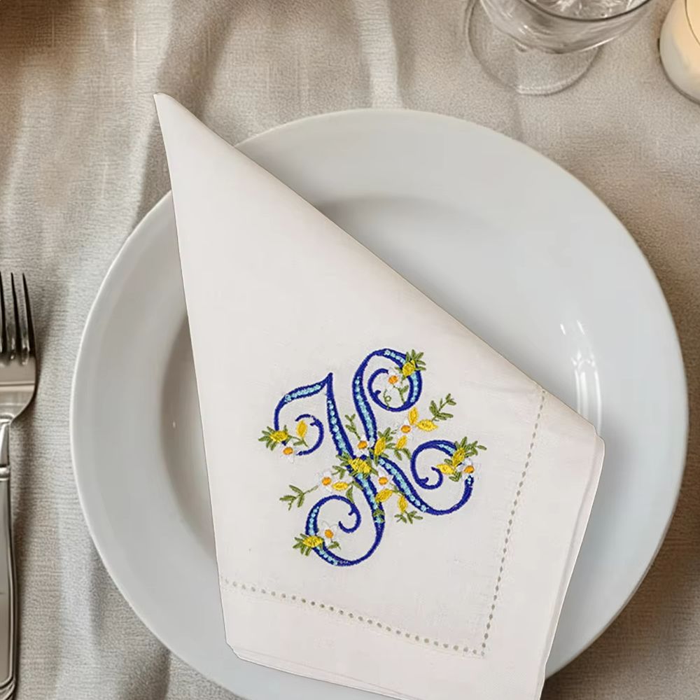 Monogrammed Handkerchief - Nova Chegada: Guardanapo Decorativo 100% Linho
