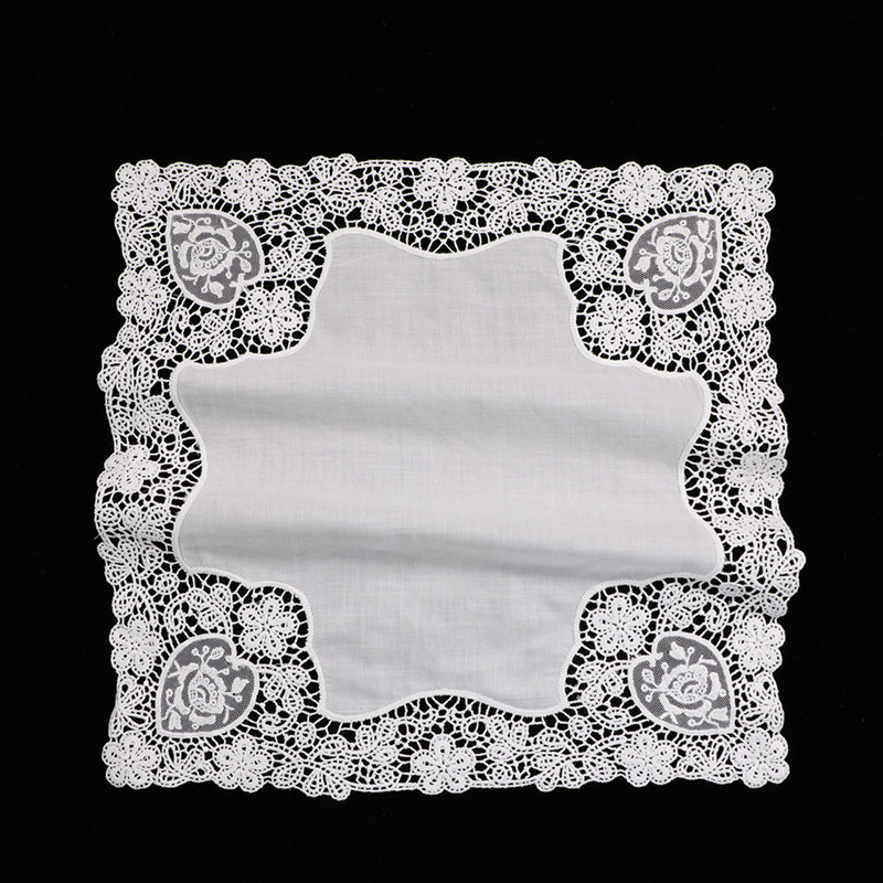 Monogrammed Handkerchief - D608 Lenços de algodão branco com