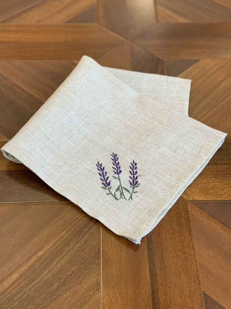 Guardanapo/Sousplat com Bordad - Monogrammed Handkerchief avaliação e preço