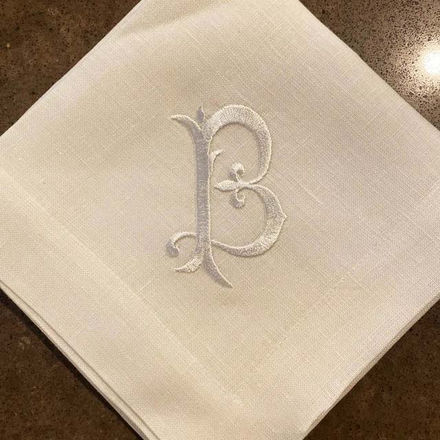 Guardanapo quadrado luxuoso pa - Monogrammed Handkerchief avaliação e preço