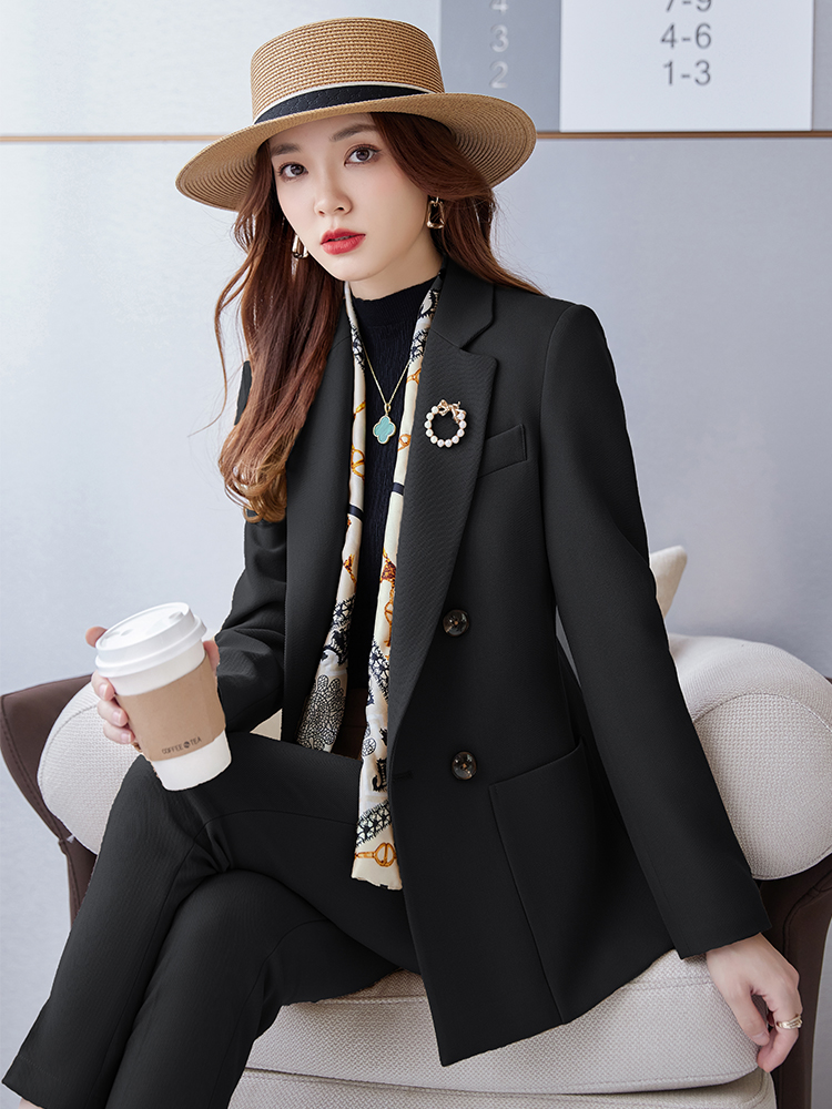 Conjunto de Terno Feminino de  - Men'S Formal Wear In Winter avaliação e preço