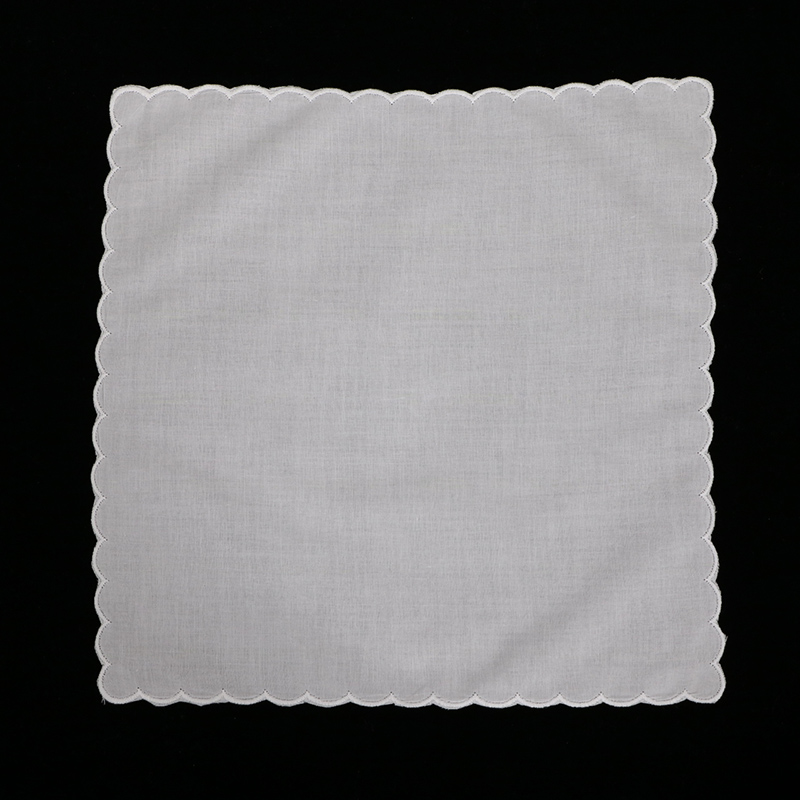 Lenços de algodão branco com b - Monogrammed Handkerchief avaliação e preço